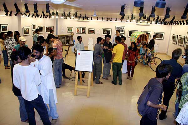 pathshala-exhibition-by-d-m-shibly-600-pix