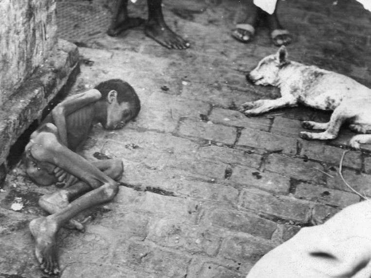 Bengal Famine 1943 Kolkata photo: Sunil Janah