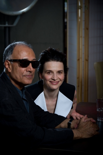 Iranian director Abbas Kiarostami and French actress Juliette Binoche during the 63rd Cannes Film Festival on May 18, 2010. Photo:MARTIN BUREAU/AFP